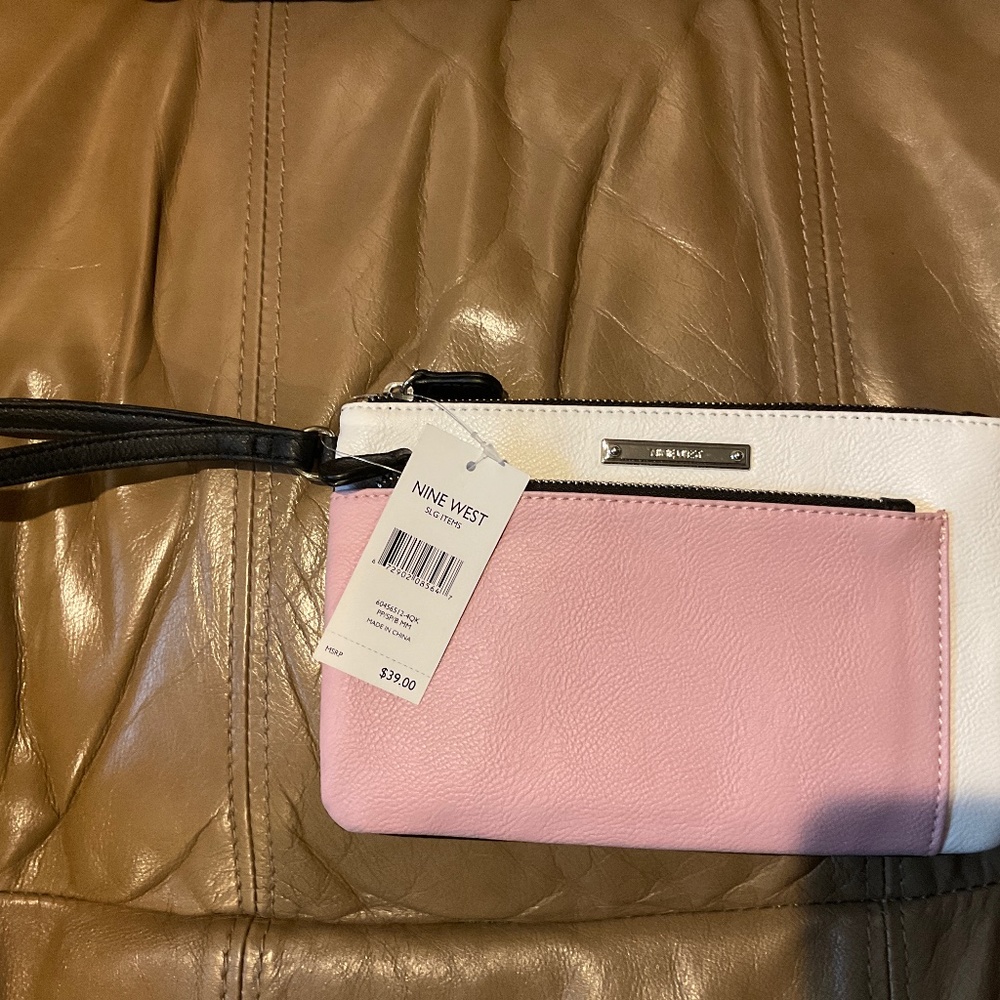 Nine West wristlet